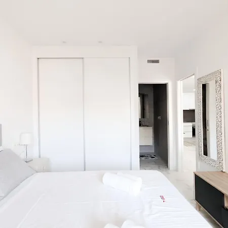 Apartment Playa Feliz
