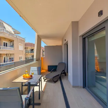 Playa Feliz Apartment *